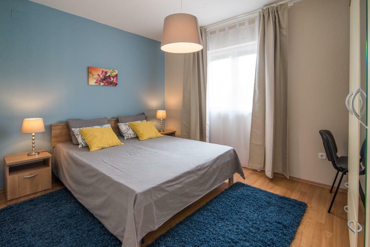 Apartments Sanjin Kornić Extérieur photo