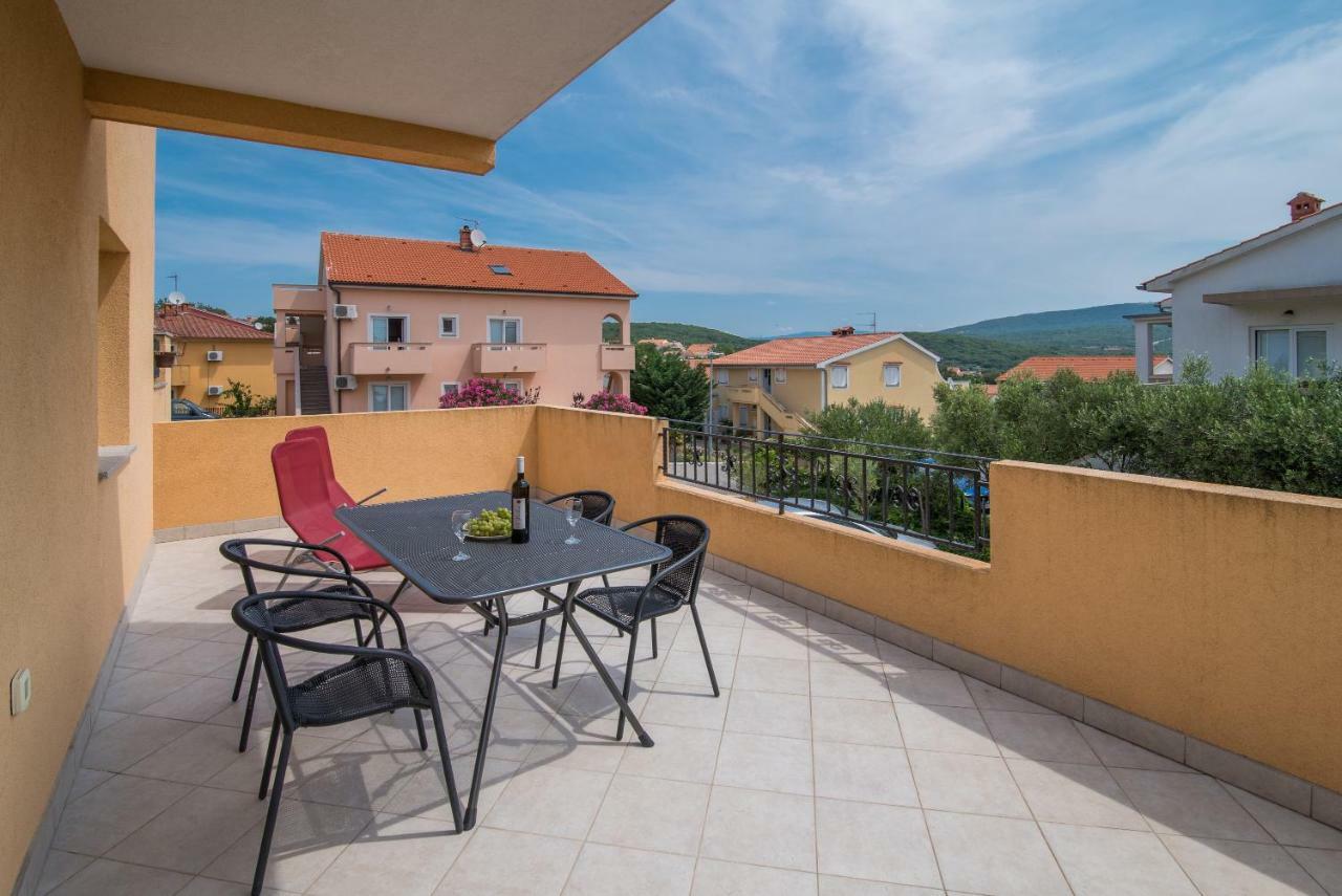 Apartments Sanjin Kornić Extérieur photo